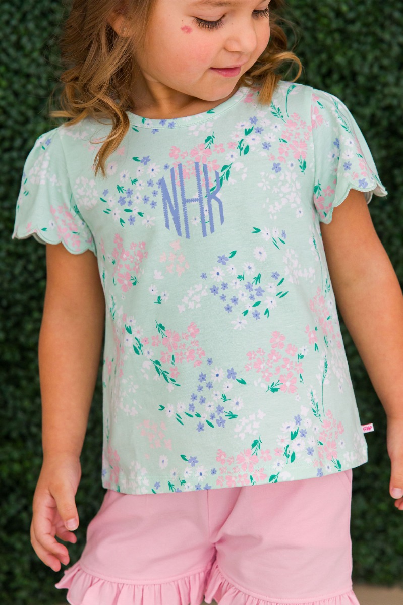 Mint Meadow Short Sleeve Scallop Tee