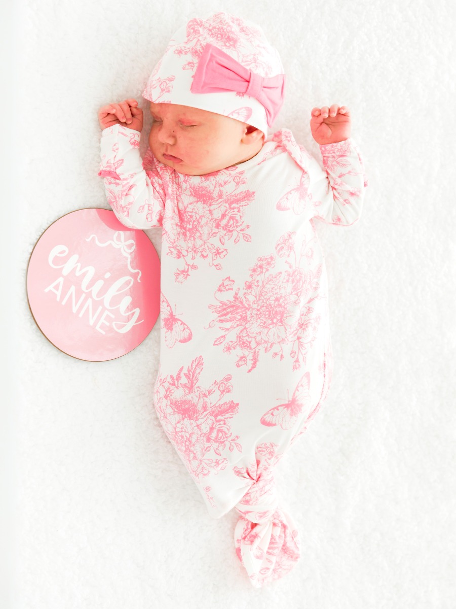Bubblegum Pink Butterfly Toile Ruffle Knotted Sleep Gown & Hat Set