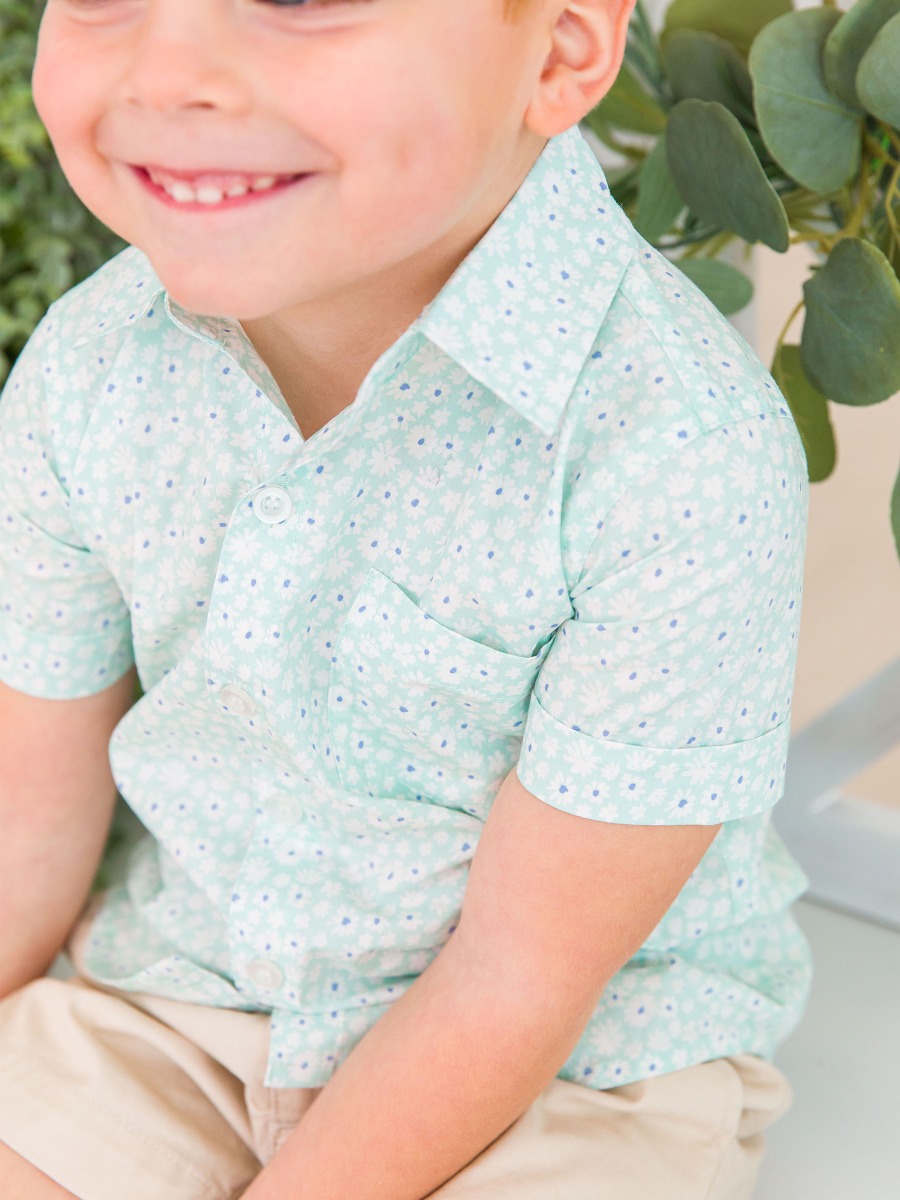 Mint Daisies Short Sleeve Button Down Shirt