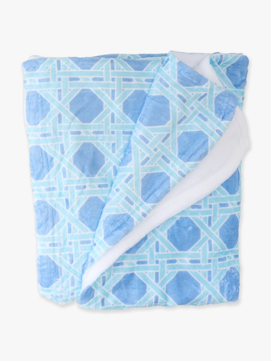 Line drawing of Periwinkle Blue Coastal Cane Printed Plush Minky Blanket. A dotted circle indicates the approximate location for personalization.