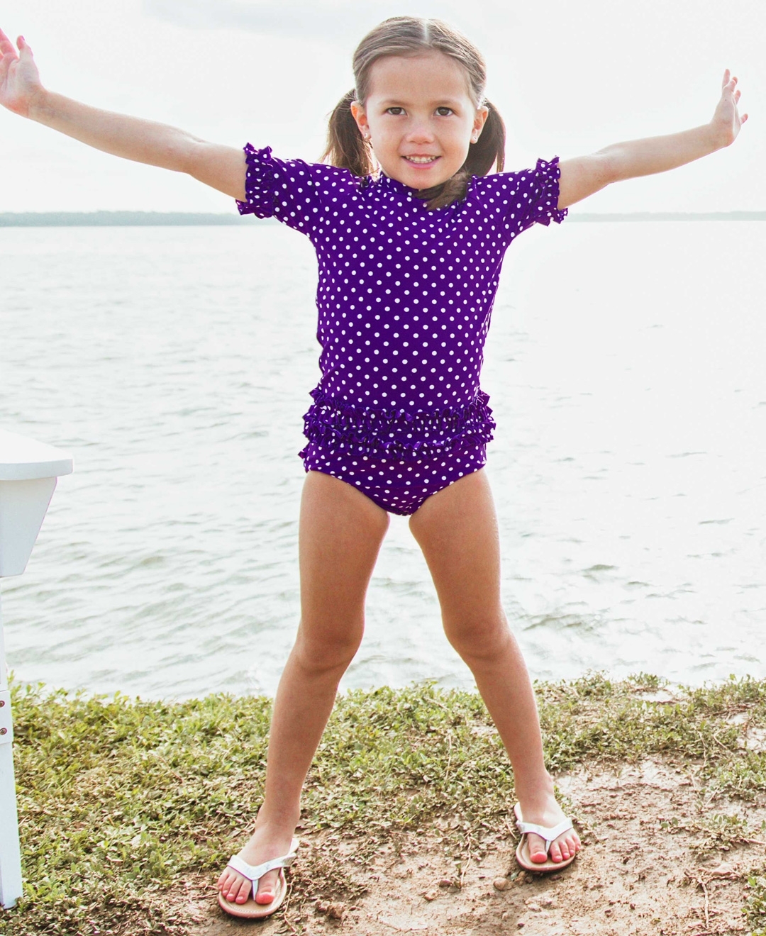 Sun Protection RuffleButts Girls Rash Guard Short Sleeve 2-Piece Swimsuit Set Polka Dot Bikini with UPF 50 